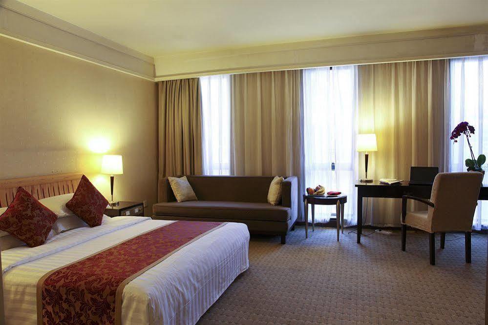 Redwall Hotel Peking Exterior foto