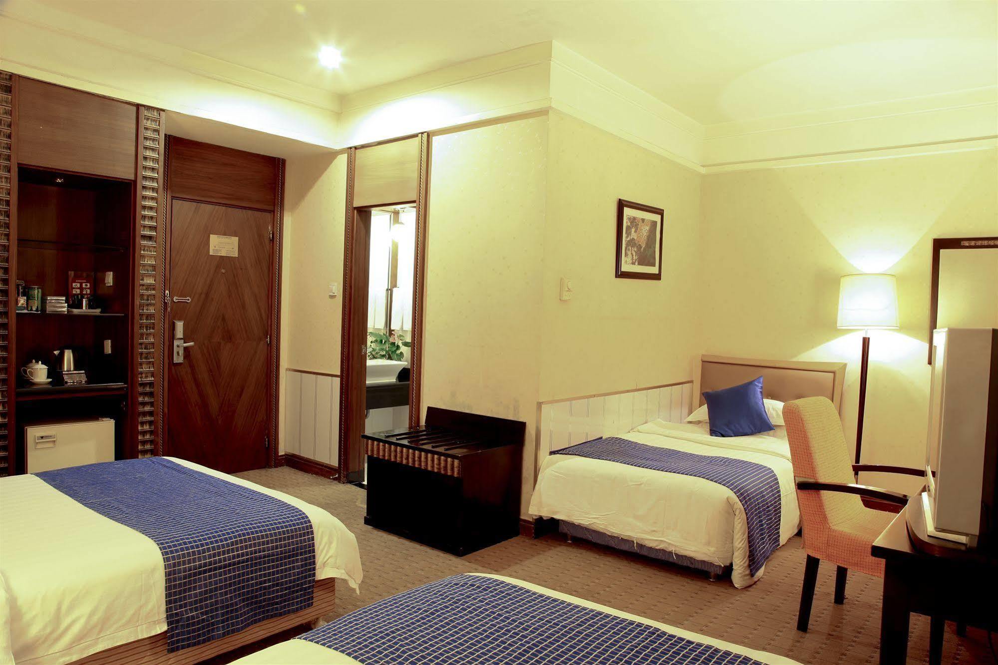 Redwall Hotel Peking Exterior foto